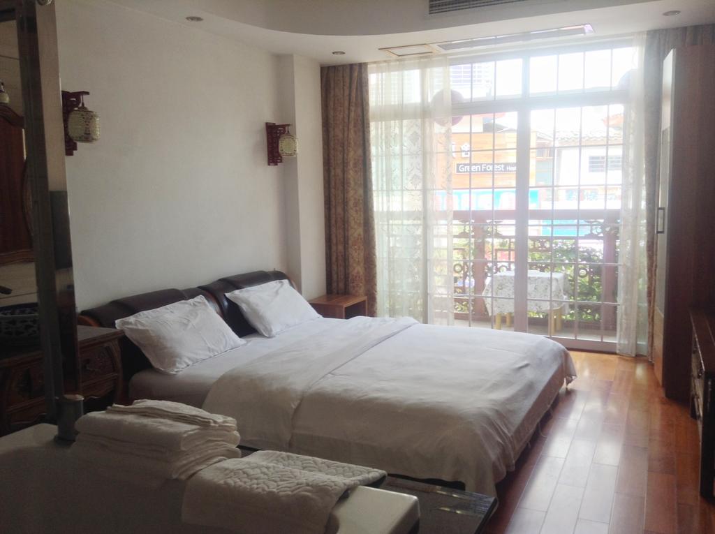 Bamboo House Resort Yangshuo Room photo