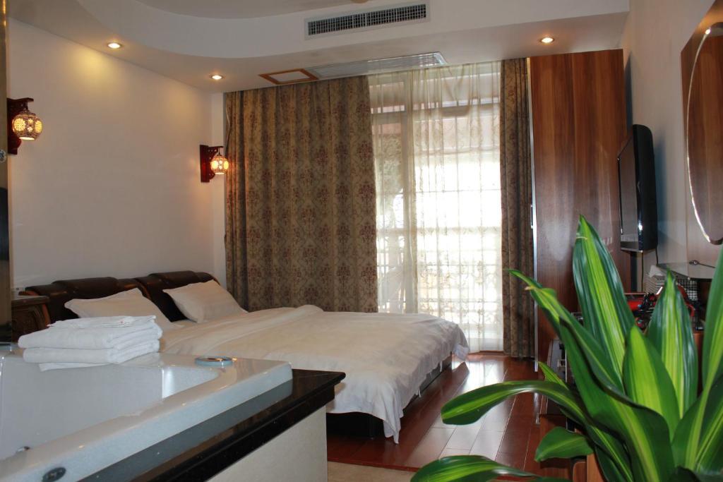 Bamboo House Resort Yangshuo Room photo